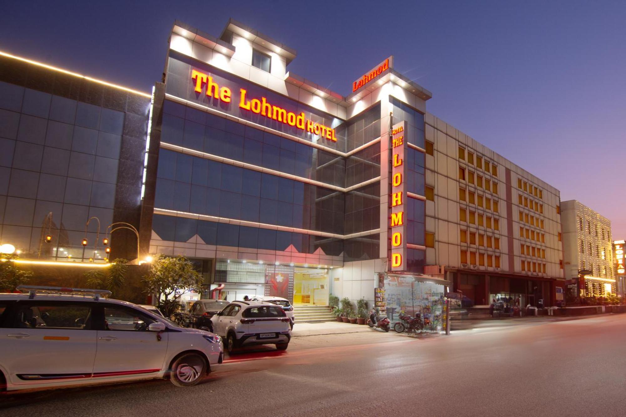 Hotel Lohmod At National Highway 8 - Free Airport Transffer New Delhi Exterior foto