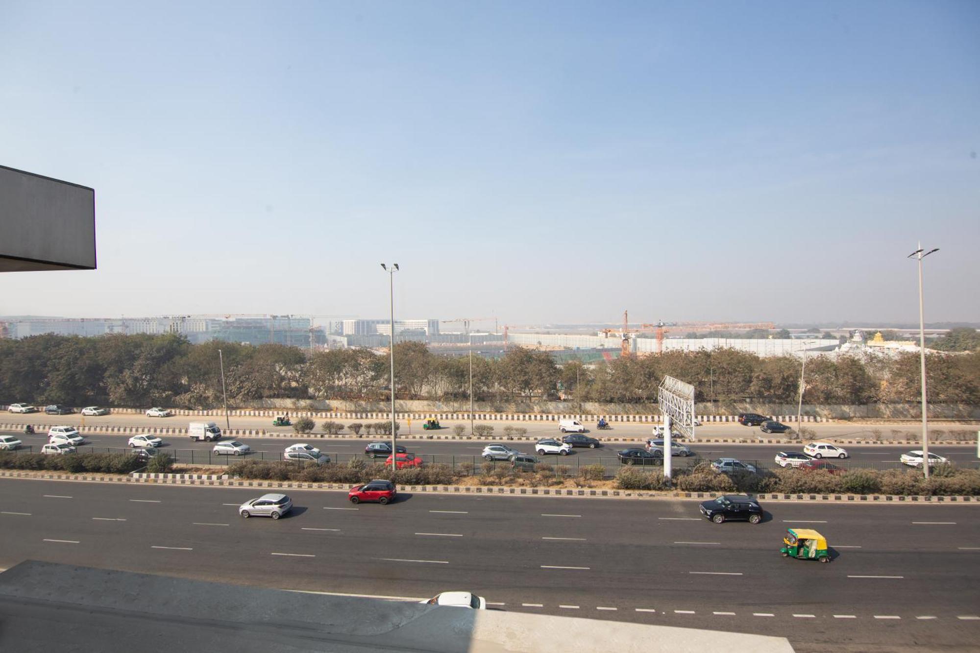 Hotel Lohmod At National Highway 8 - Free Airport Transffer New Delhi Exterior foto