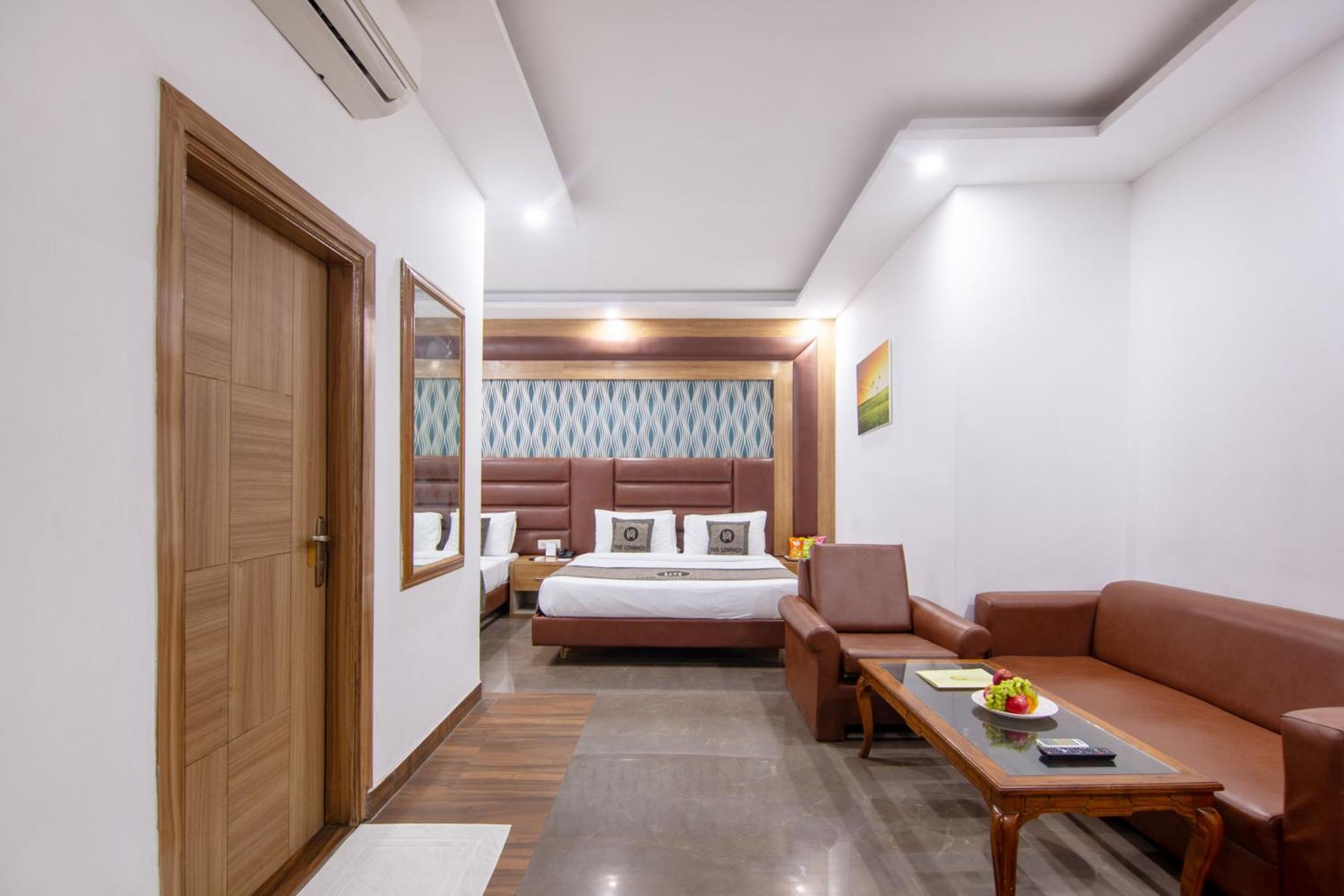 Hotel Lohmod At National Highway 8 - Free Airport Transffer New Delhi Exterior foto