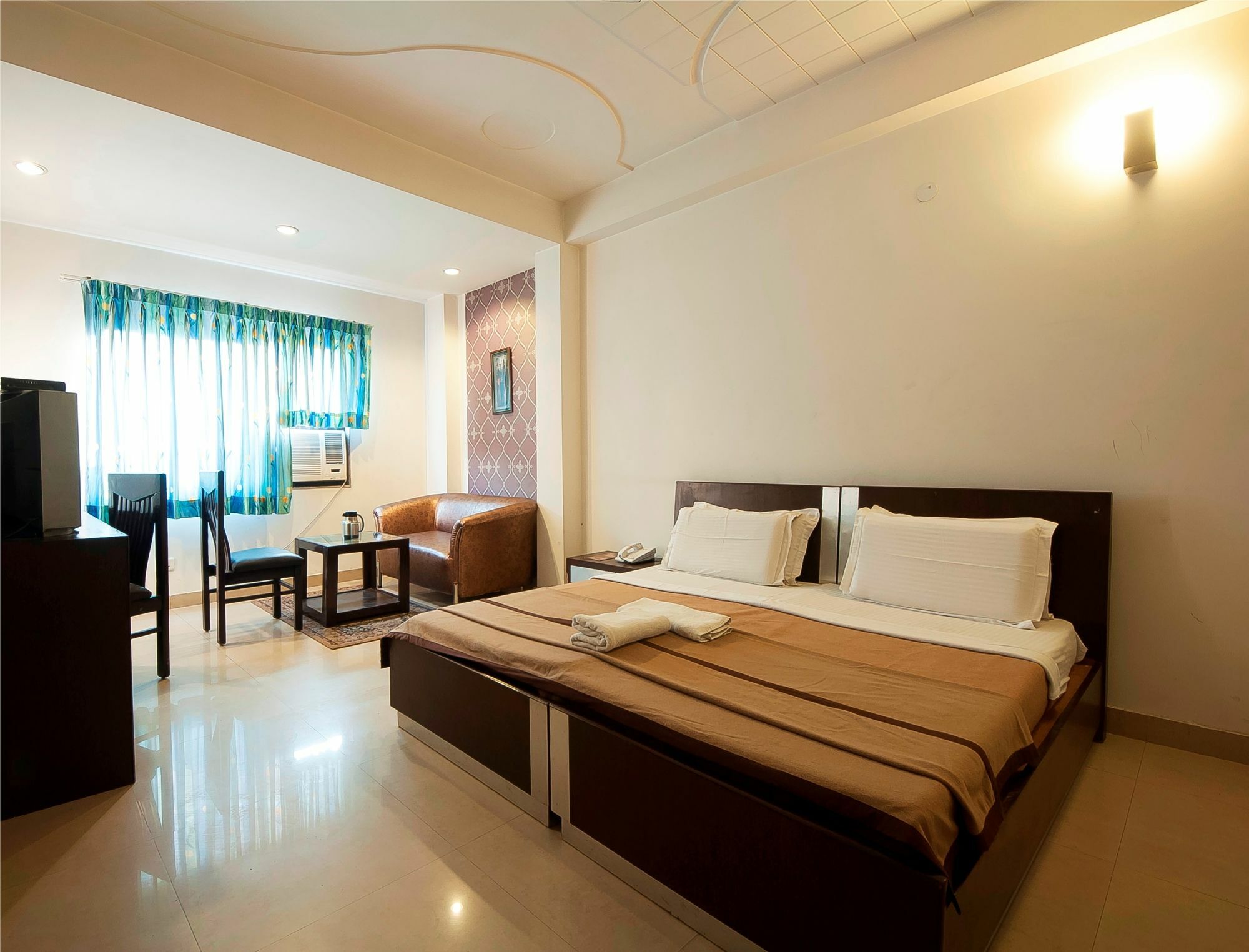 Hotel Lohmod At National Highway 8 - Free Airport Transffer New Delhi Exterior foto
